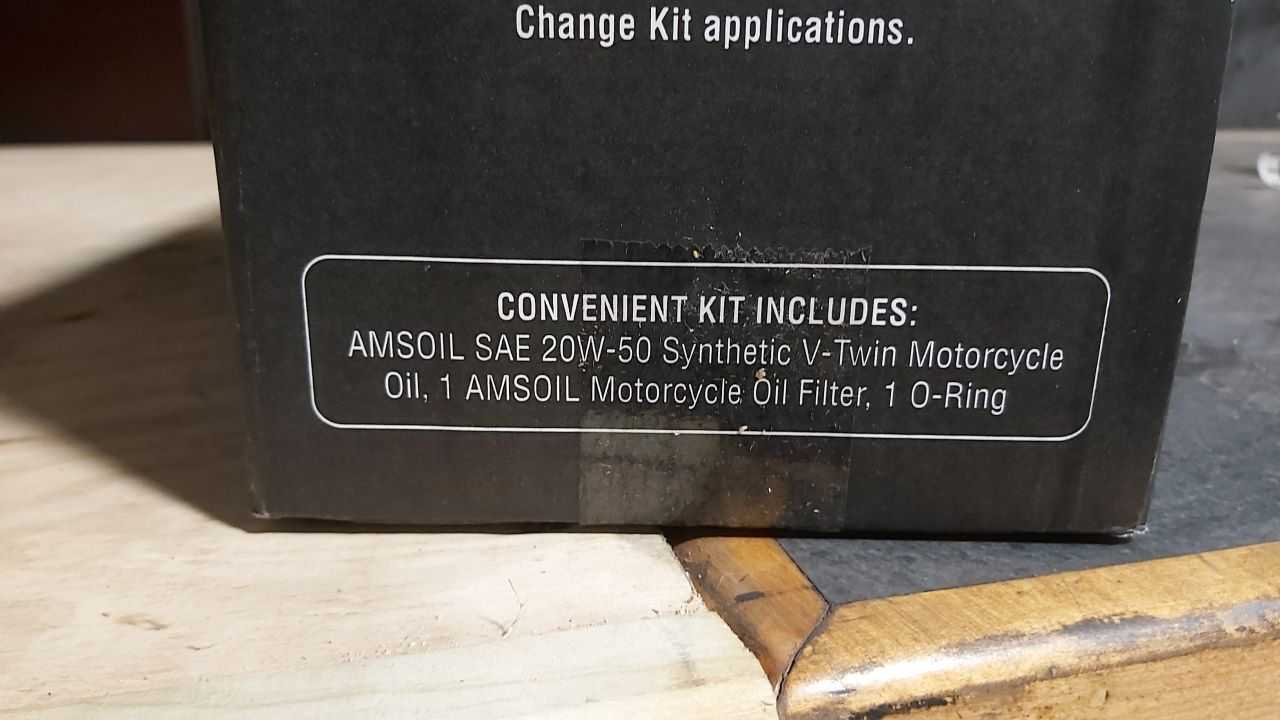 AMSOIL 20W-50 SYNTHETIC V-TWIN OIL CHANGE KIT - 4 QUARTS WITH BLACK FILTER - Image 6