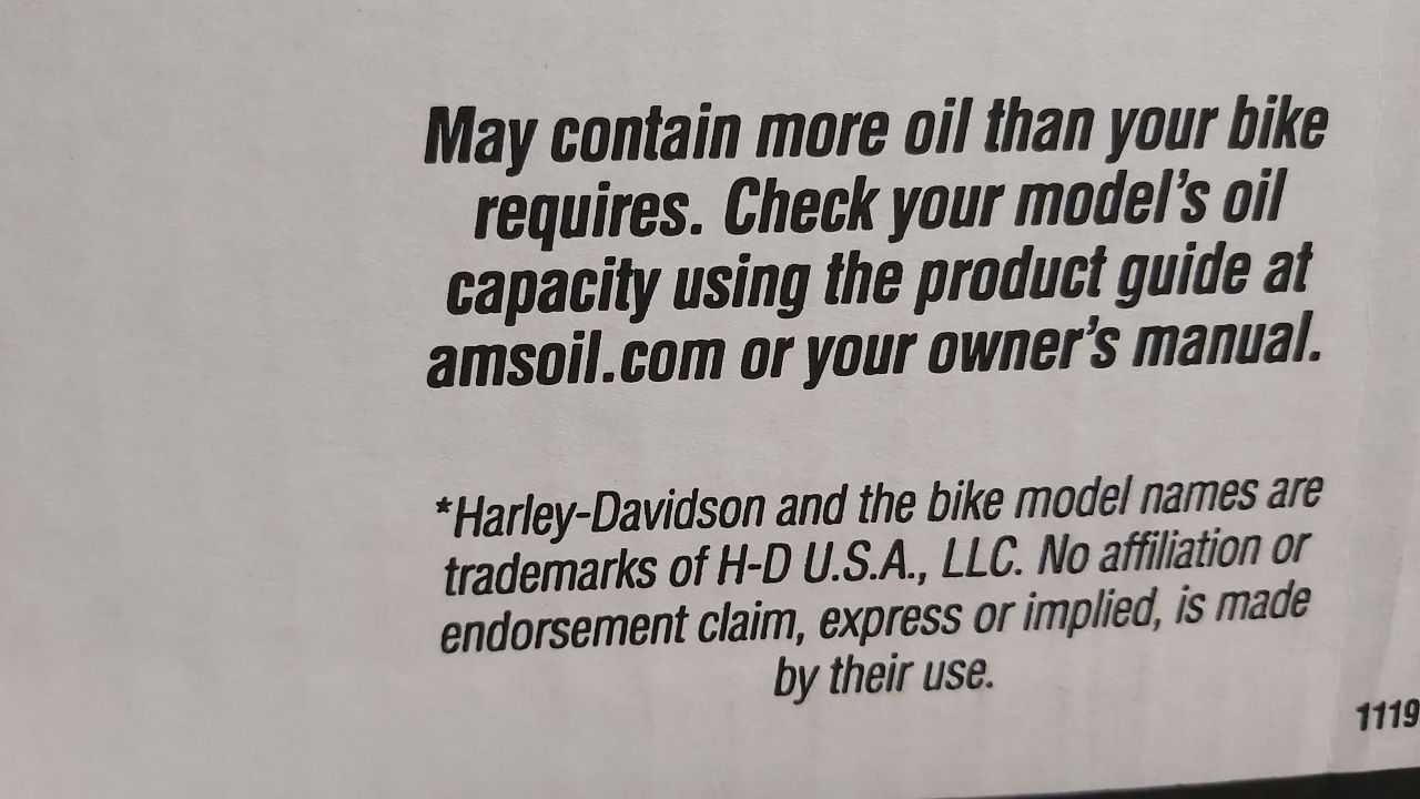 AMSOIL 20W-50 SYNTHETIC V-TWIN OIL CHANGE KIT - 4 QUARTS WITH BLACK FILTER - Image 3