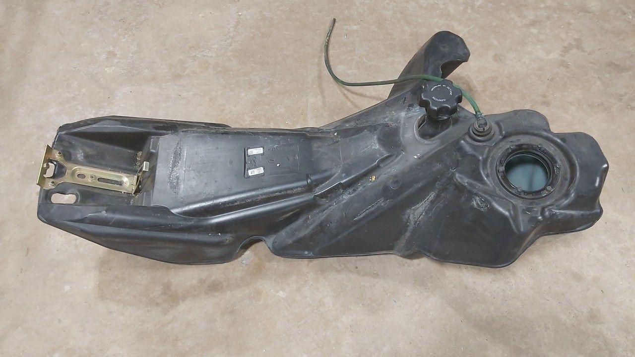 2014 - 2018 Arctic Cat M,XF,ZR 6000,8000 Gas Tank - Image 5
