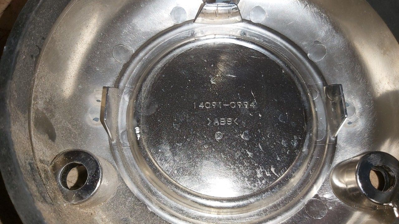 2009 - 20220 Kawasaki Vulcan 1700 Outer Pulley Cover - Image 4