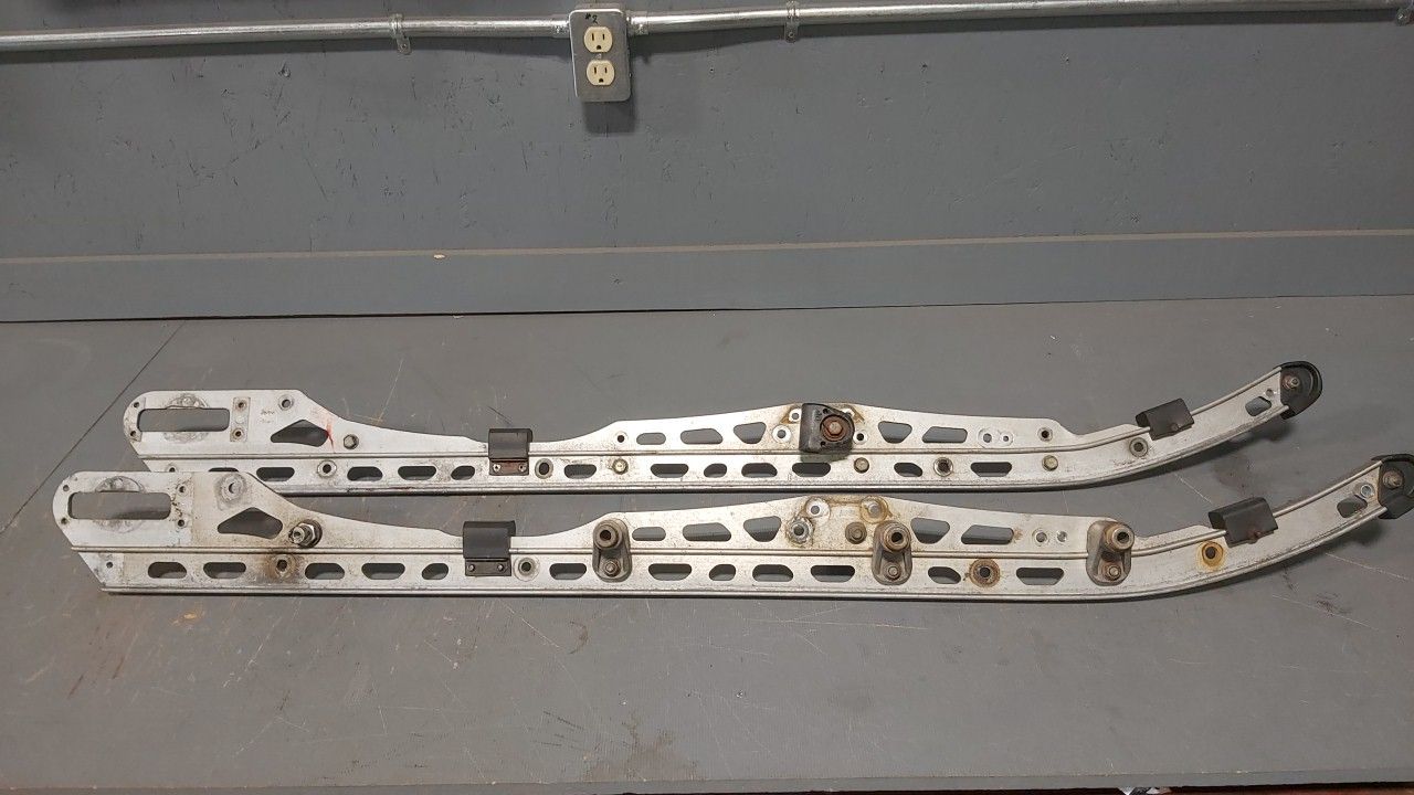2009 - 2011 Arctic Cat CFR8,Crossfire 800 Slide Rails - Image 2