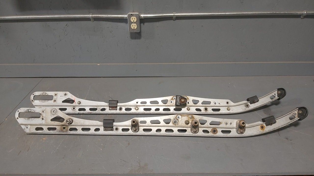2009 - 2011 Arctic Cat CFR8,Crossfire 800 Slide Rails - Image 4