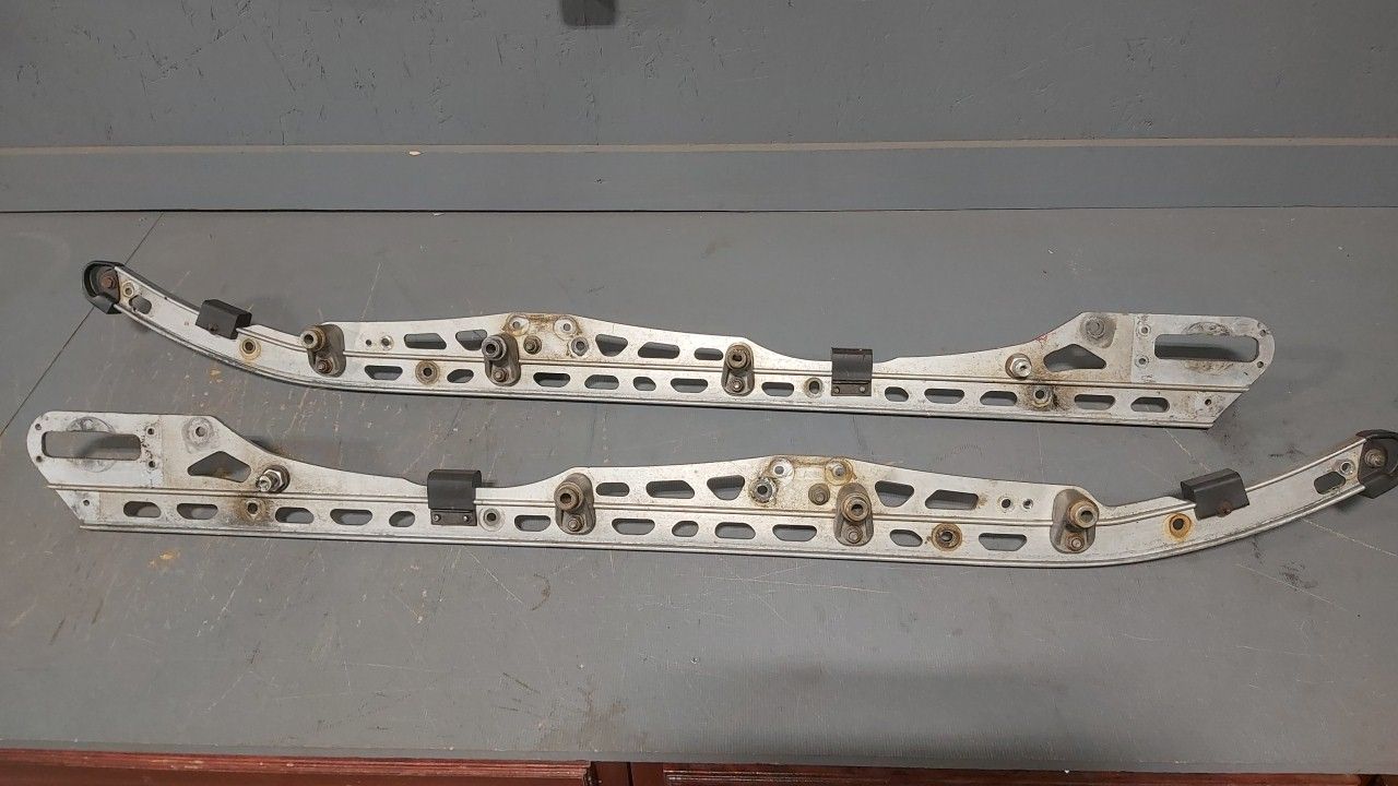 2009 - 2011 Arctic Cat CFR8,Crossfire 800 Slide Rails