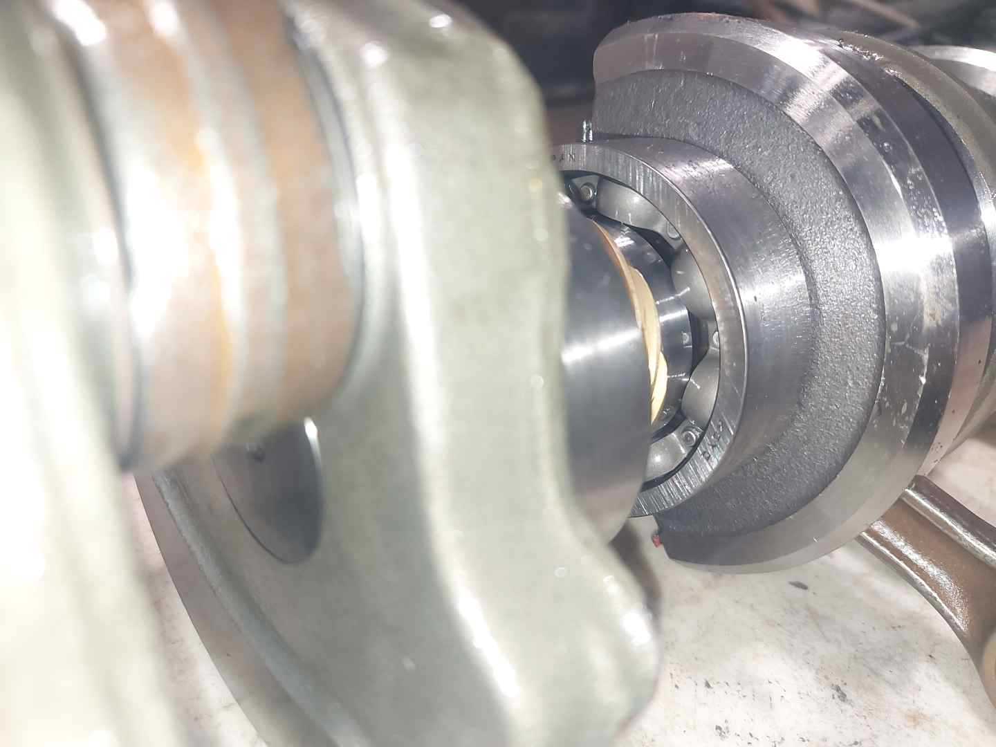 1998 - 2006 Yamaha Crankshaft Assembly - Image 2
