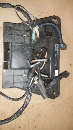 Alternative view of 1993 - 2001 Johnson Evinrude Outboard  V6 Power Pack 586661, 586212 BRP/OMC