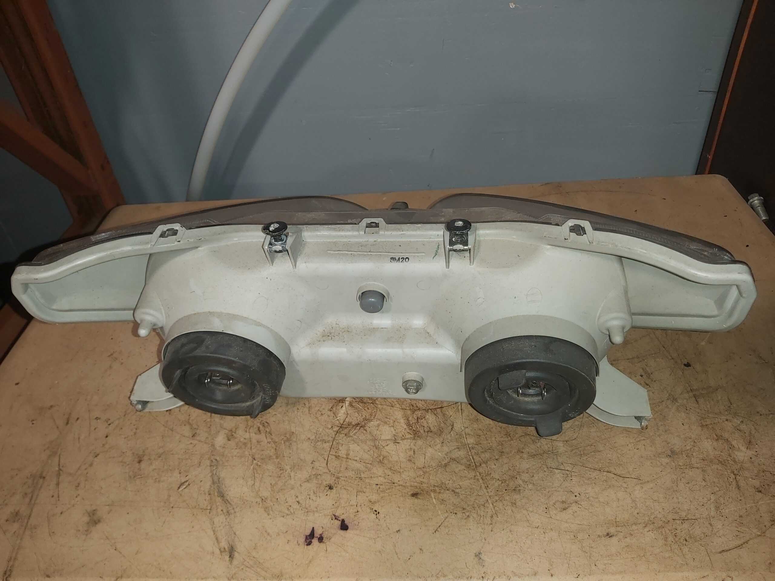 2006 - 2022 Yamaha Apex,Attak,RS Vector,RS Venture Headlight Assembly - Image 2
