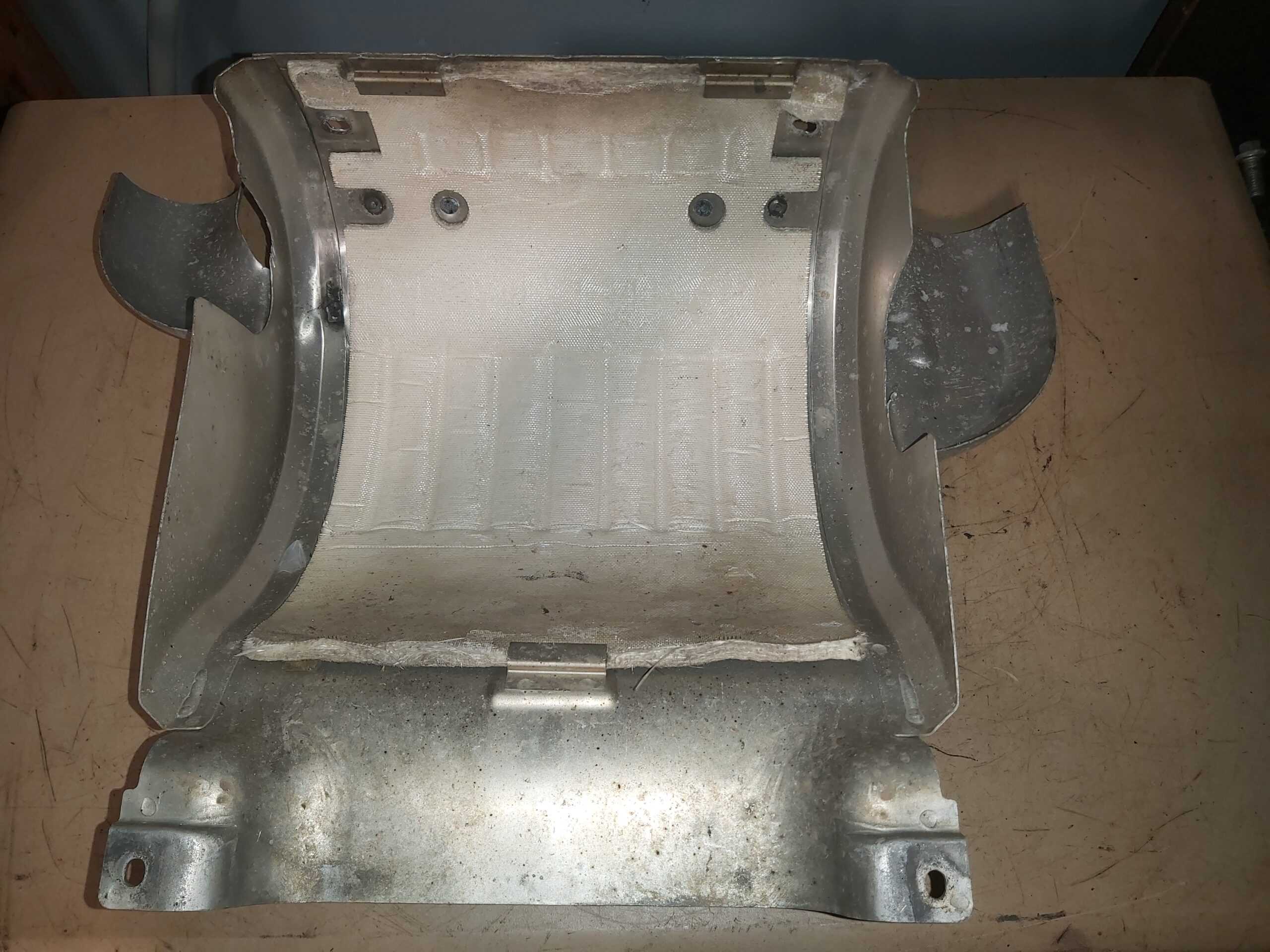 2006 - 2011 Yamaha Apex,Attak,RS Venture Protector Assy Heat Shield - Image 3