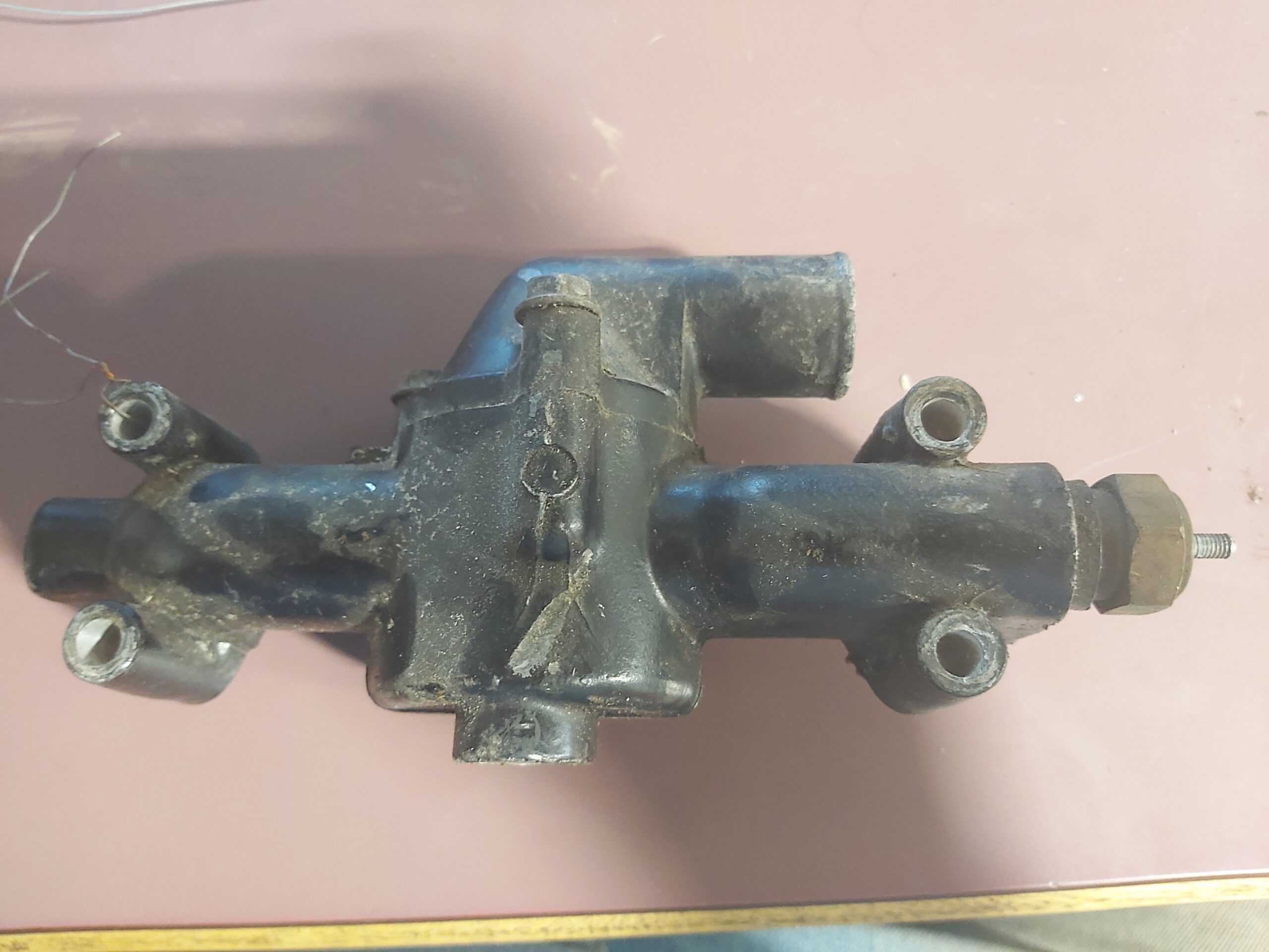 1995 - 2005 Arctic Cat Pantera ZL,ZR,Bearcat,Cougar,EXT Thermostat Manifold Housing - Image 2