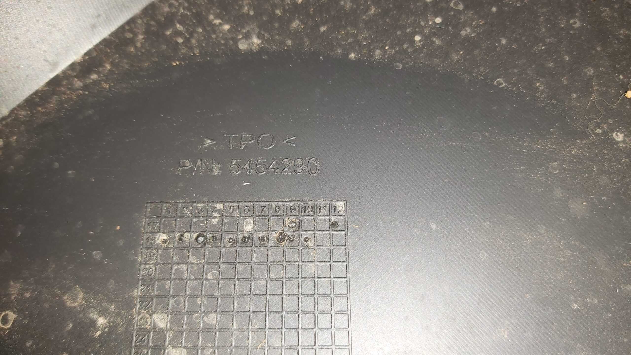 2019 POLARIS RZR XP TURBO Upper Dash - Image 4