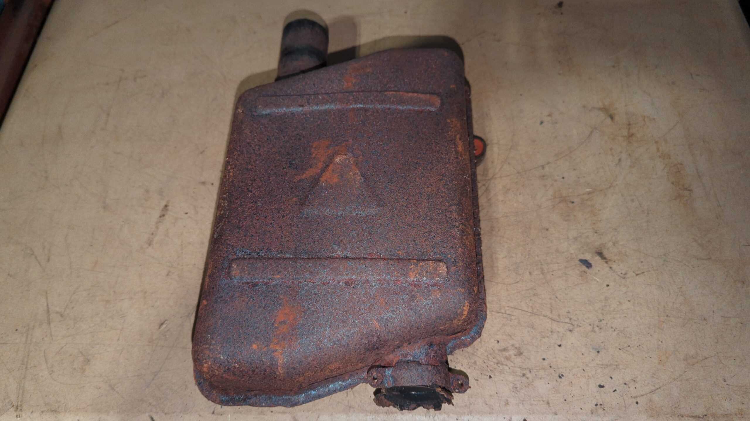 1995 Arctic Cat Jag 440 Exhaust Muffler - Image 3