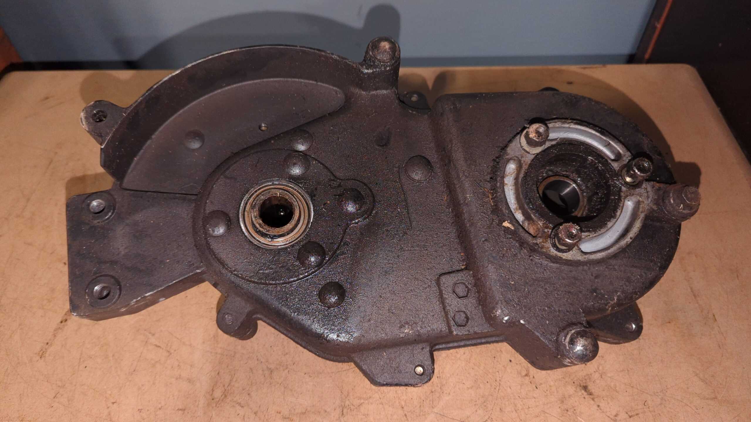 1994 - 1995 Arctic Cat Bearcat,Jag,Panther,EXT Dropcase Chaincase - Image 2