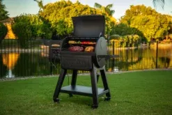 Alternative view of SIDE SHELF - COMPATIBLE WITH ALL BLACK LABEL SERIES GRILLS