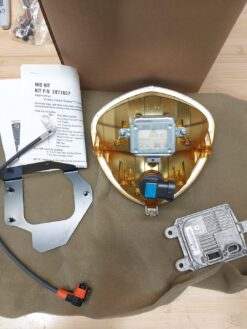 VICTORY OEM CROSS COUNTRY/CROSS ROADS/MAGNUM HID HEADLIGHT ASSY P/N 2877657 - Image 3