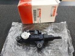 2004 - 2005 Yamaha FJR1300 Master Cylinder