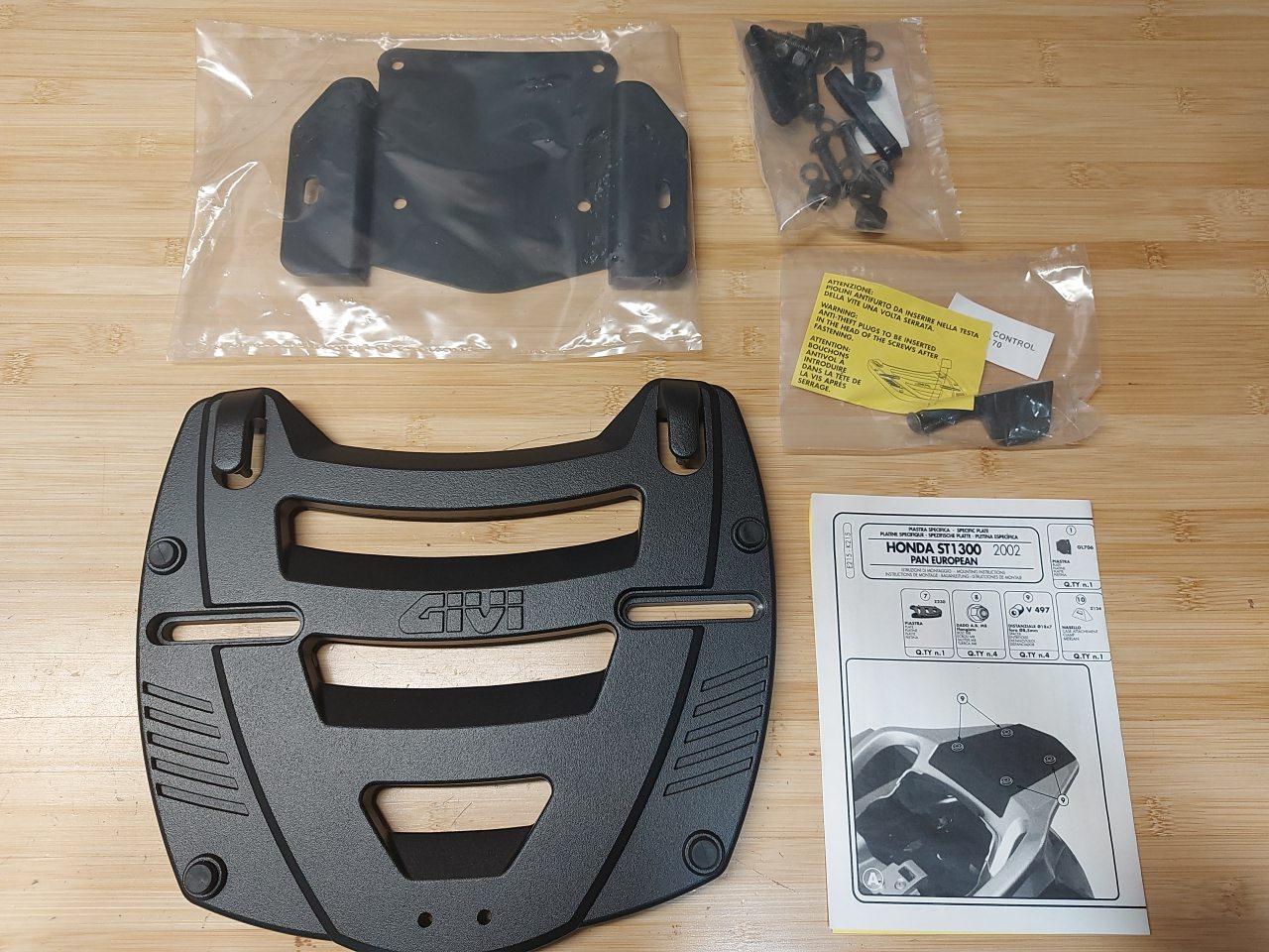 Givi E Series Adapter Kit - E215 | Honda ST1300 2003-2012
