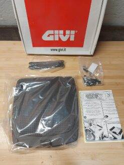 Givi E Series Adapter Kit - E528 Suzuki V-Strom