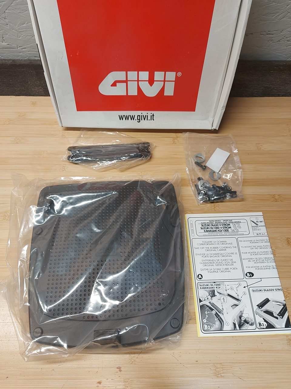 Givi E Series Adapter Kit - E528 Suzuki V-Strom