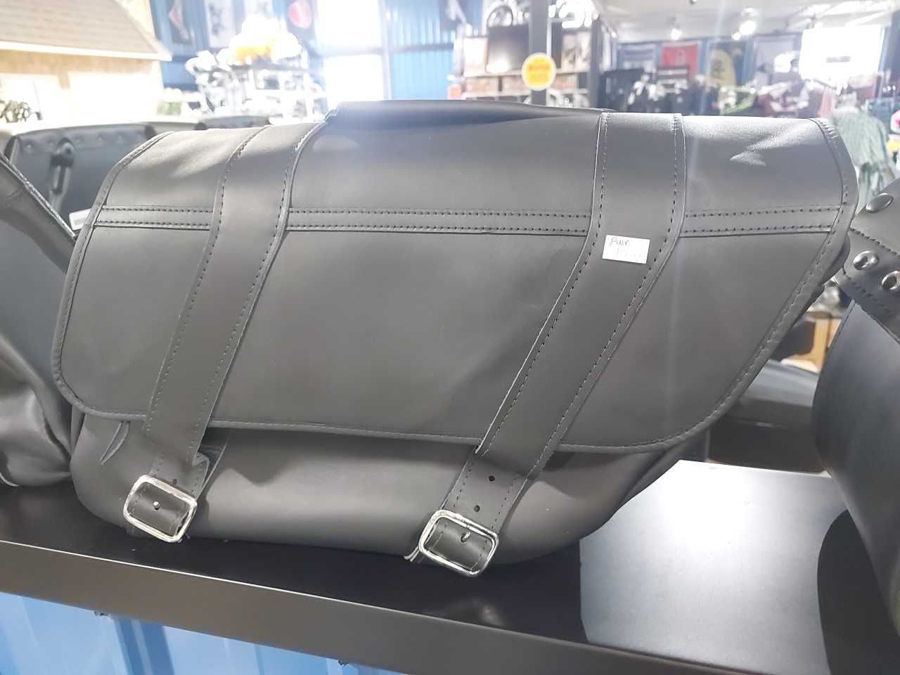Yamaha STR-4NK73-10-00 Slant Saddlebag - Image 2