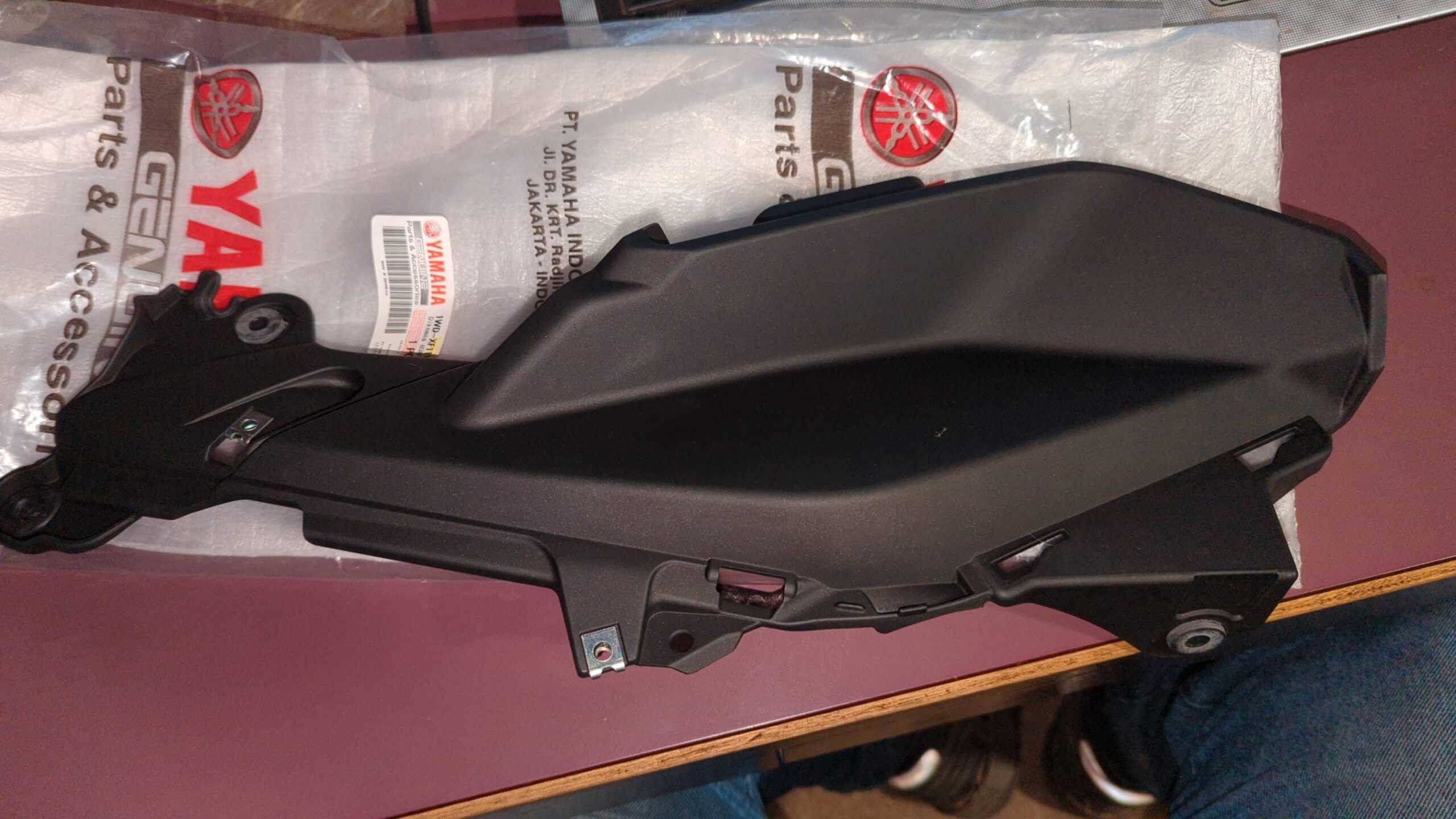 2015 - 2018 Yamaha YZFR3 Cover 7 Cowling - Image 2