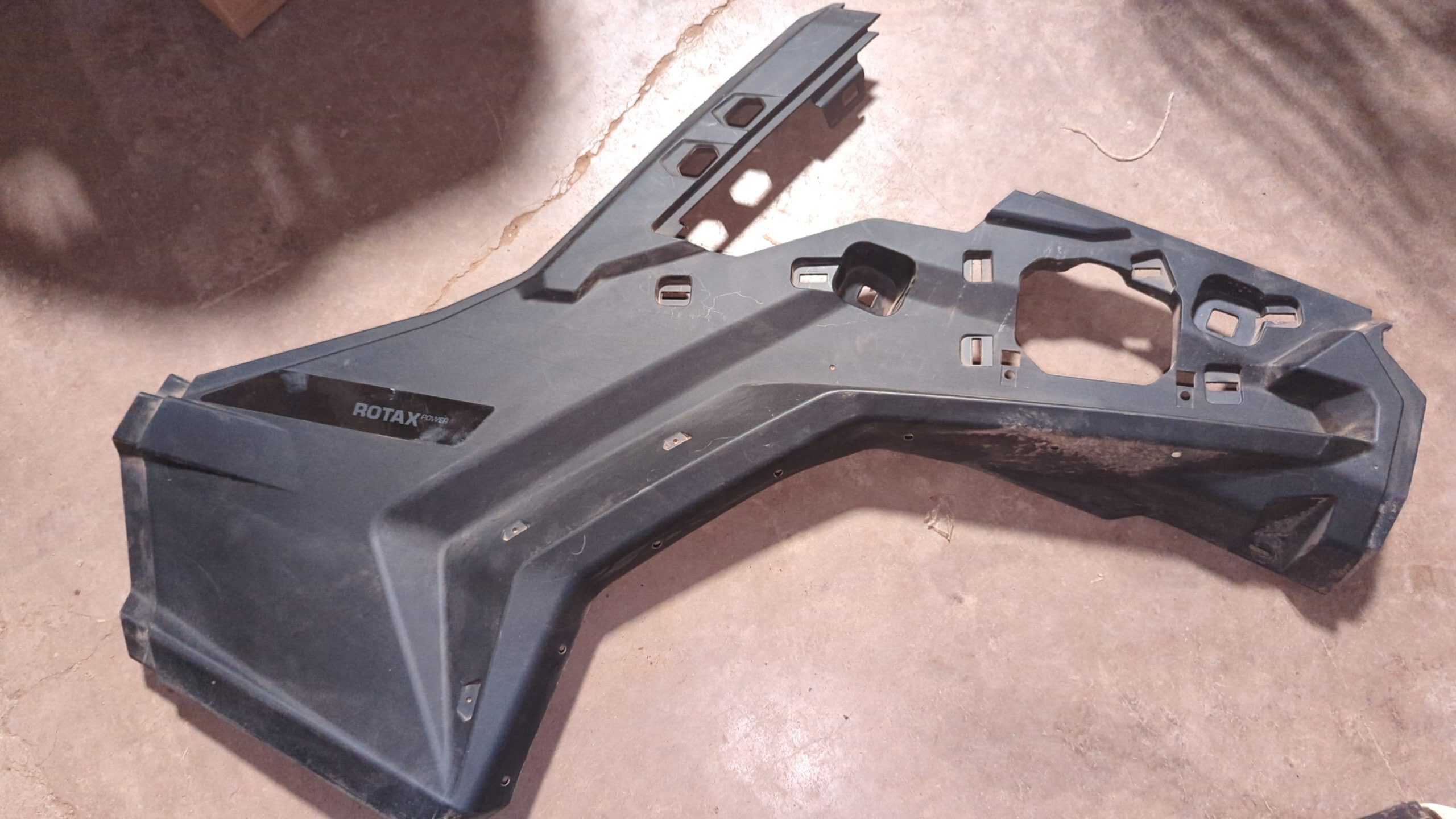 2018 - 2022 Can Am MAVERICK 700,800,1000 LH Rear Panel