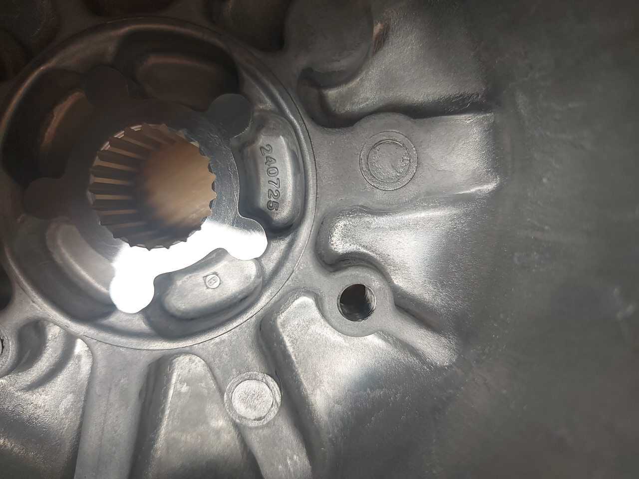 2016 - 2017 Arctic Cat ZR, ZF, Pantera 7000 Secondary Clutch ( for parts only) - Image 2