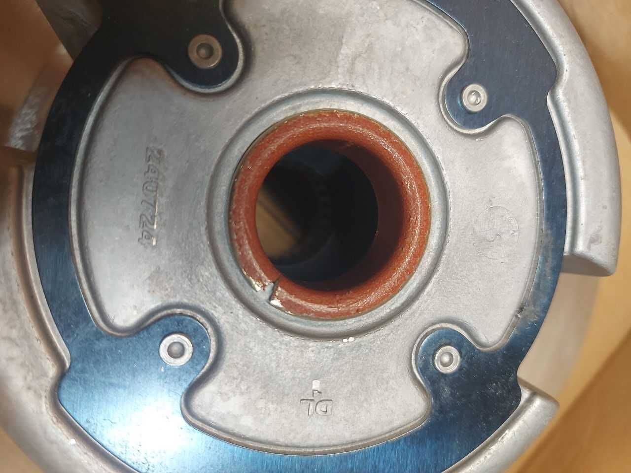 2016 - 2017 Arctic Cat ZR, ZF, Pantera 7000 Secondary Clutch ( for parts only) - Image 4