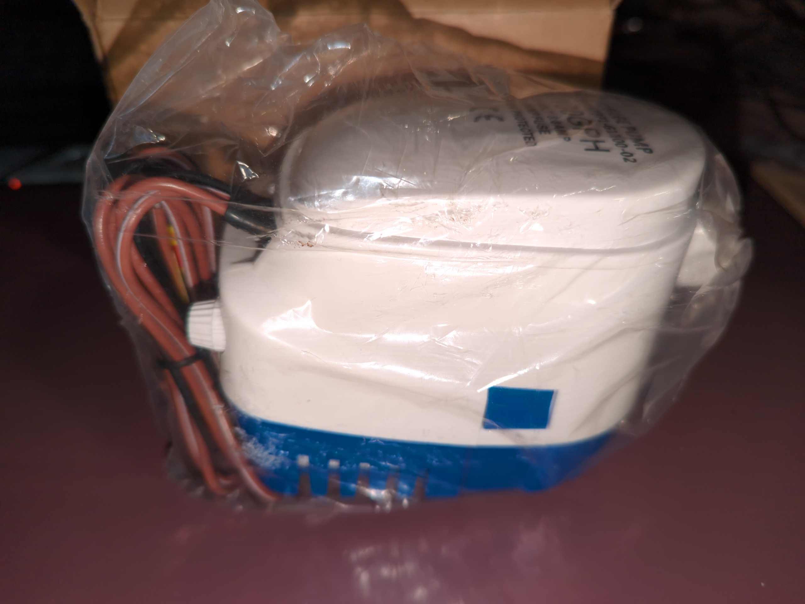 Submersible Marine Bilge Pump with Float Switch - Image 5