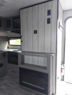 2022 KODIAK ULTRA-LITE 250BHSL - Image 7