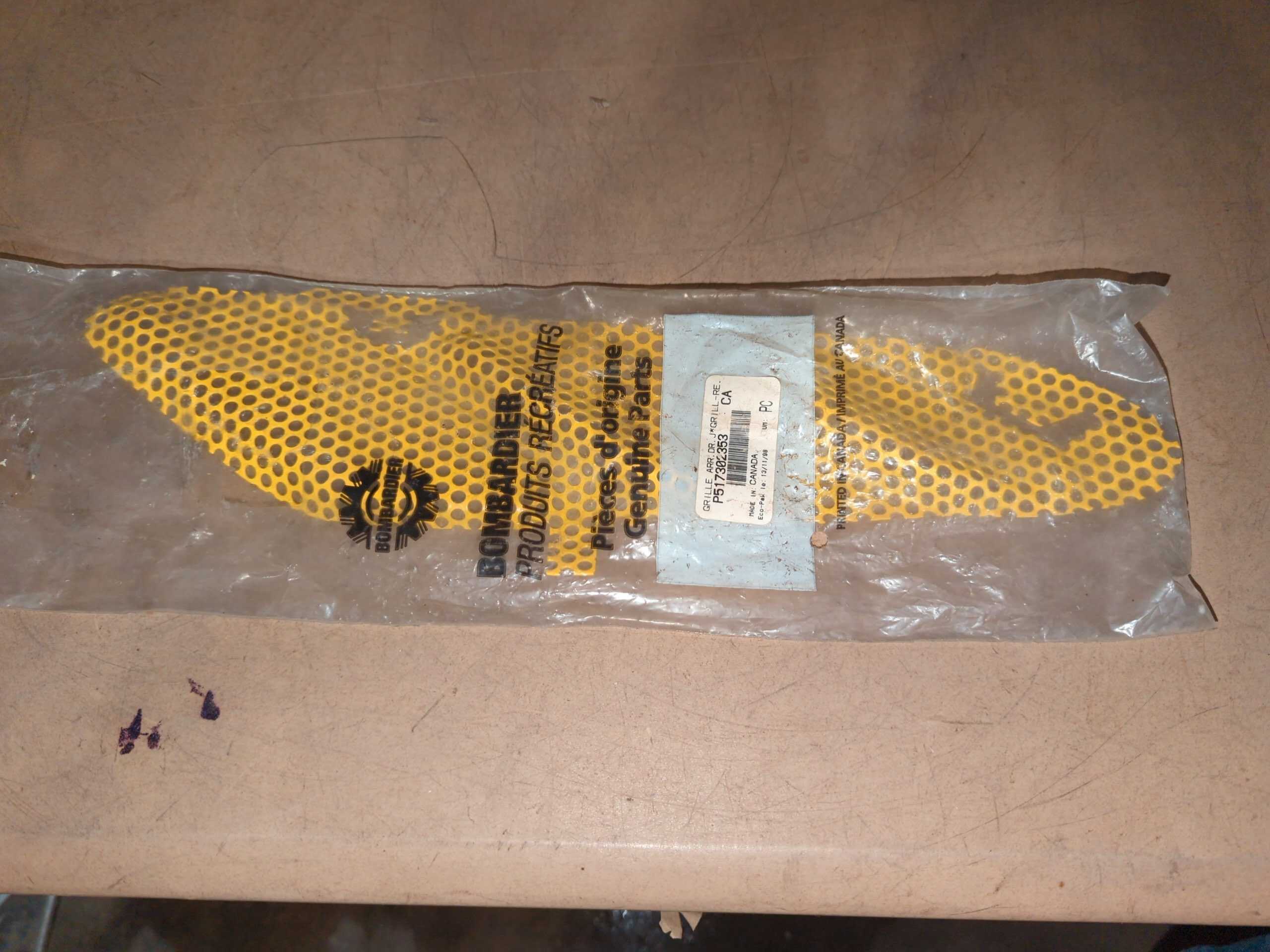 Ski Doo Formula Hood Grill Vent 517302353