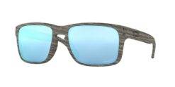 Holbrook Woodgrain w/ PRIZMDpH2OPol