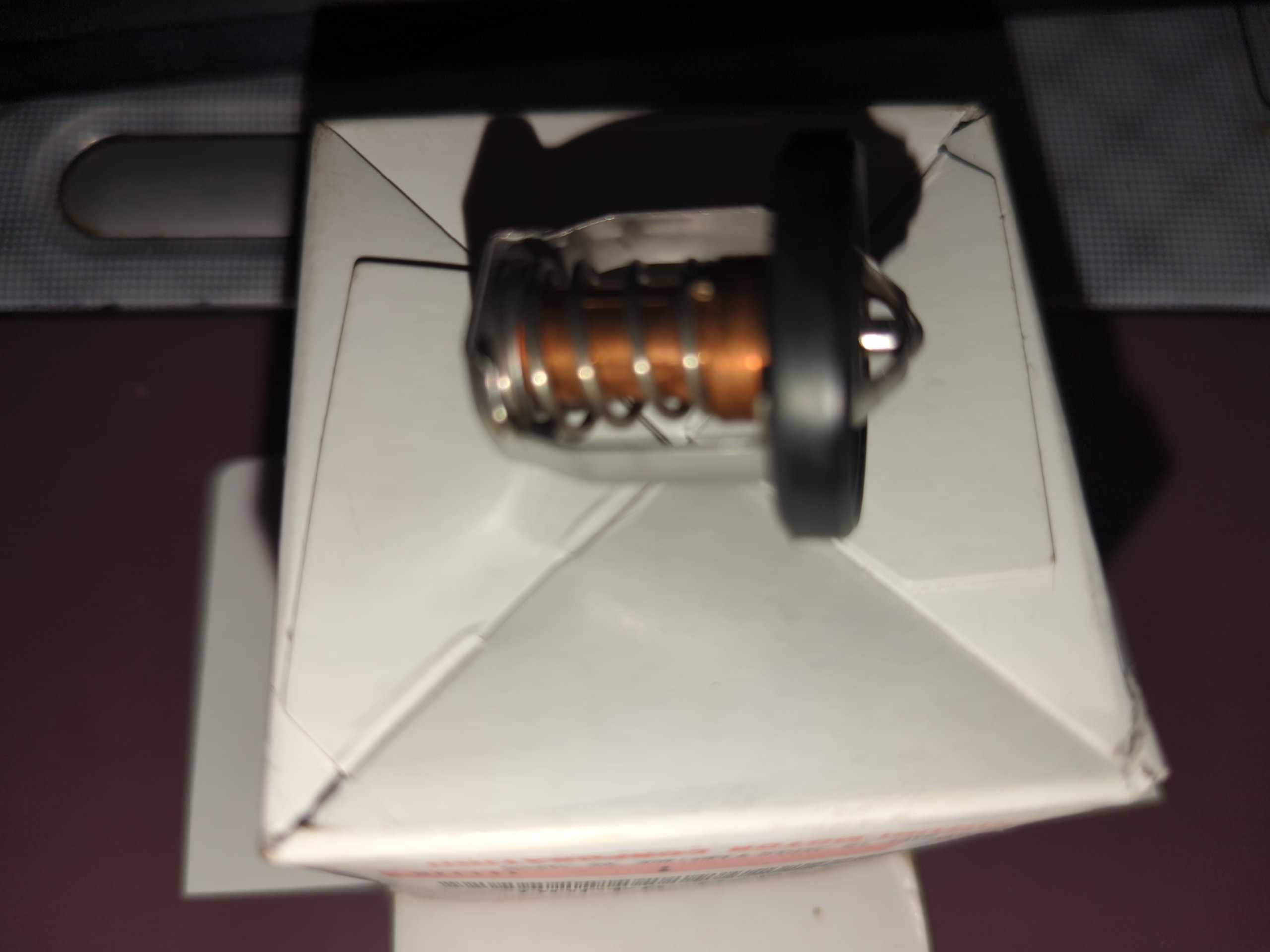 Suzuki Outboard 8-25HP DF 8,DF 9.9,DF 15,DF 25 Thermostat (60 C)