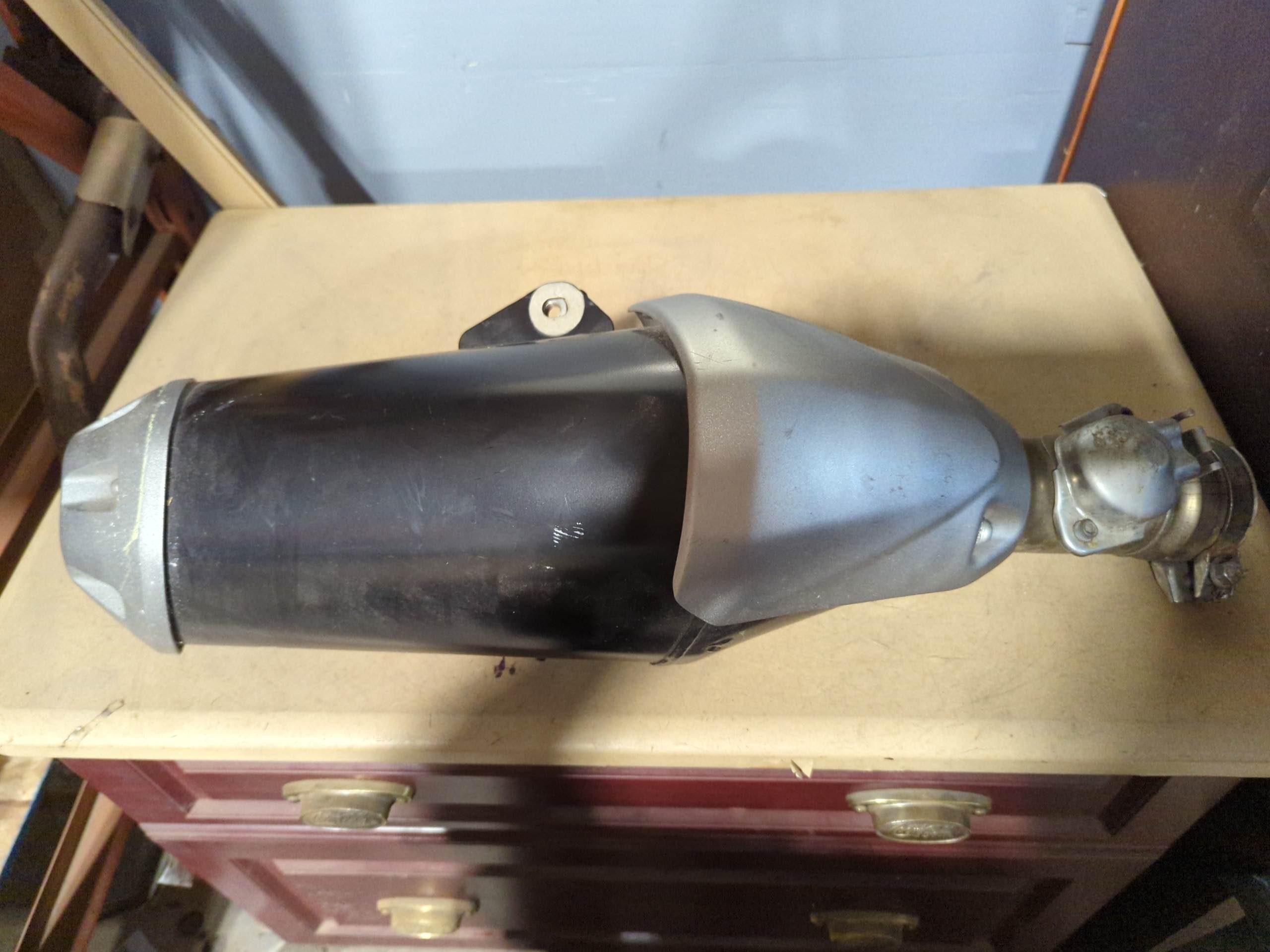 2010 - 2015 Yamaha FZ1 Exhaust Muffler