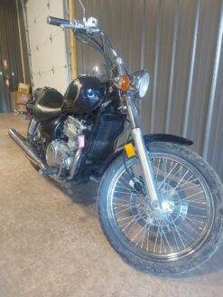 Alternative view of Parting out - 2004 Kawasaki Vulcan 500