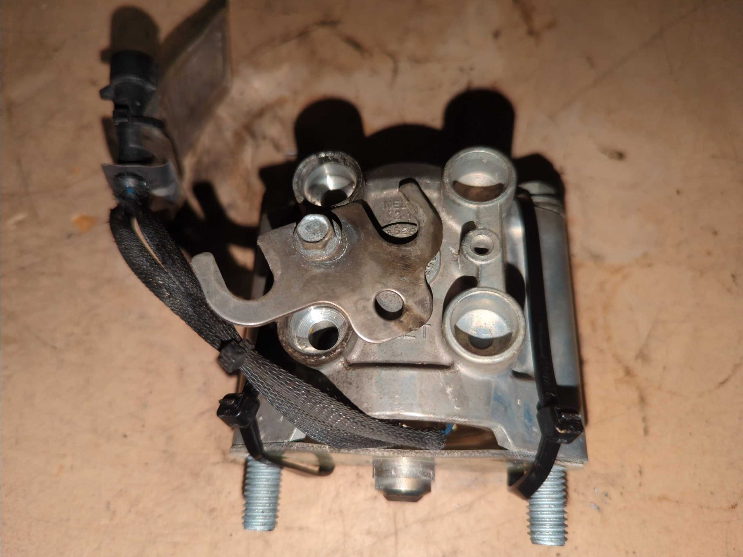 2009 - 2020 Ski Doo MX Z TNT 600HO ETEC,GRAND TOURING,RENEGADE,Summit,TUNDRA Fuel Injector - Image 2