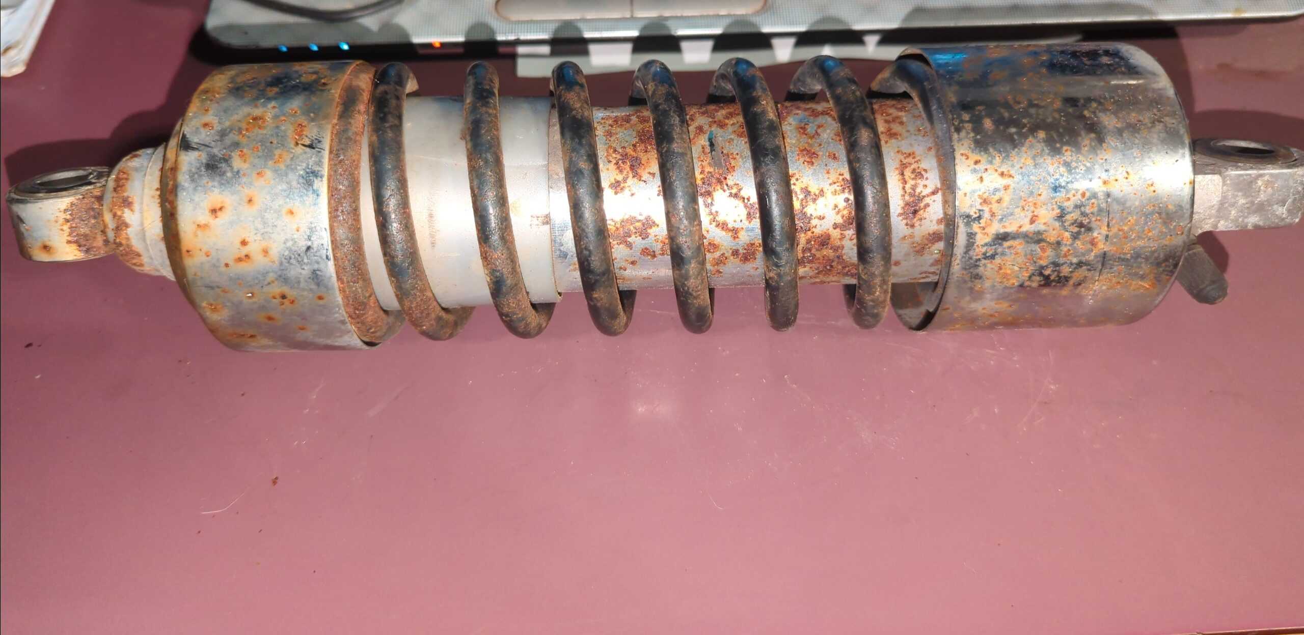 1999 - 2004 Kawasaki VULCAN NOMAD,VULCAN 1500 NOMAD FI Shock LH
