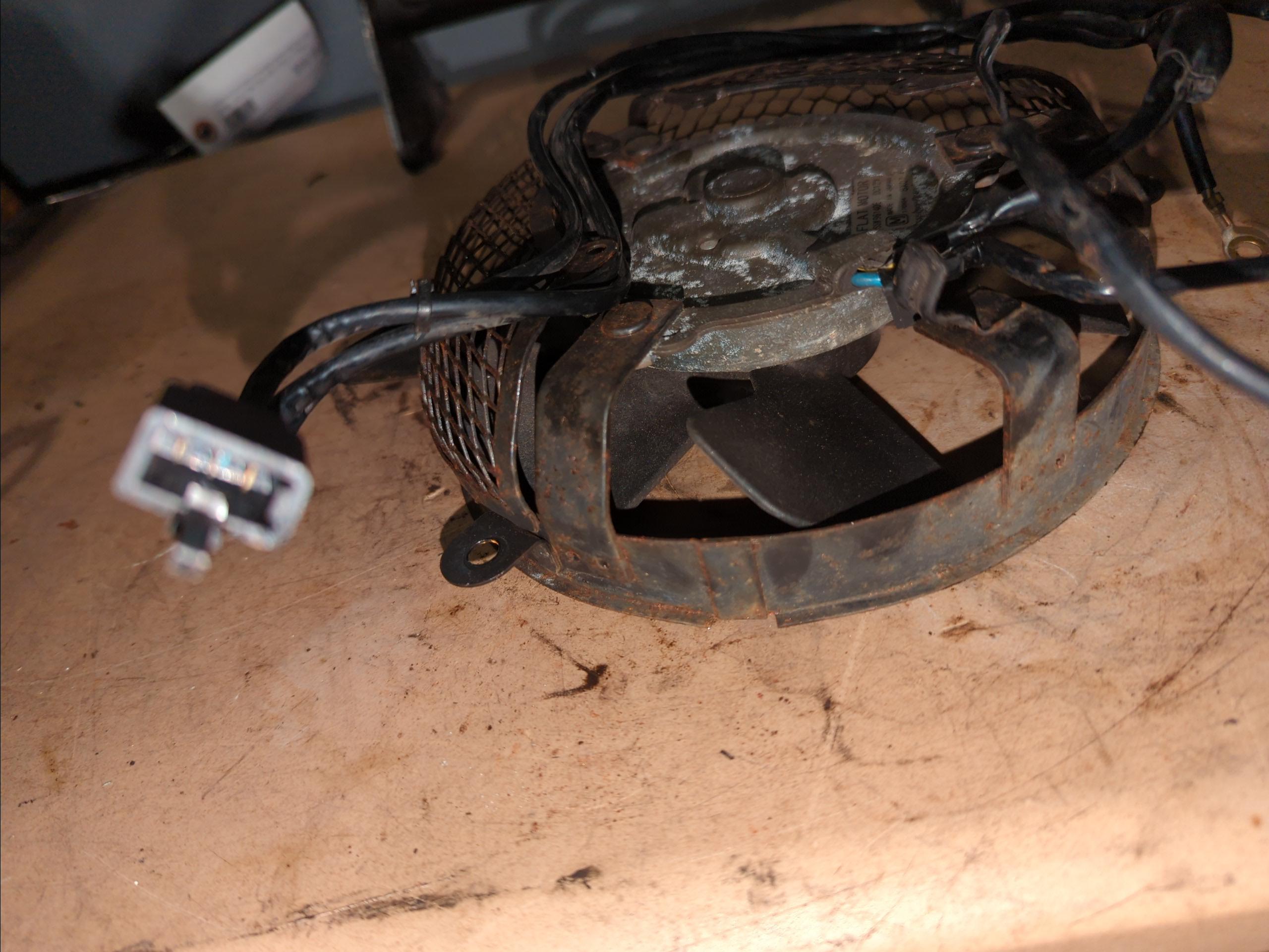 1999 - 2004 Kawasaki Vulcan 1500 Nomad FAN - Image 3