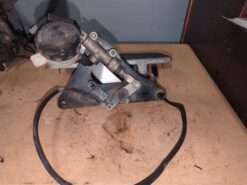 1998 - 2000 Kawasaki Vulcan 1500 Nomad - VN1500 Footboard RH With Rear Brake Master Cylinder - Image 5