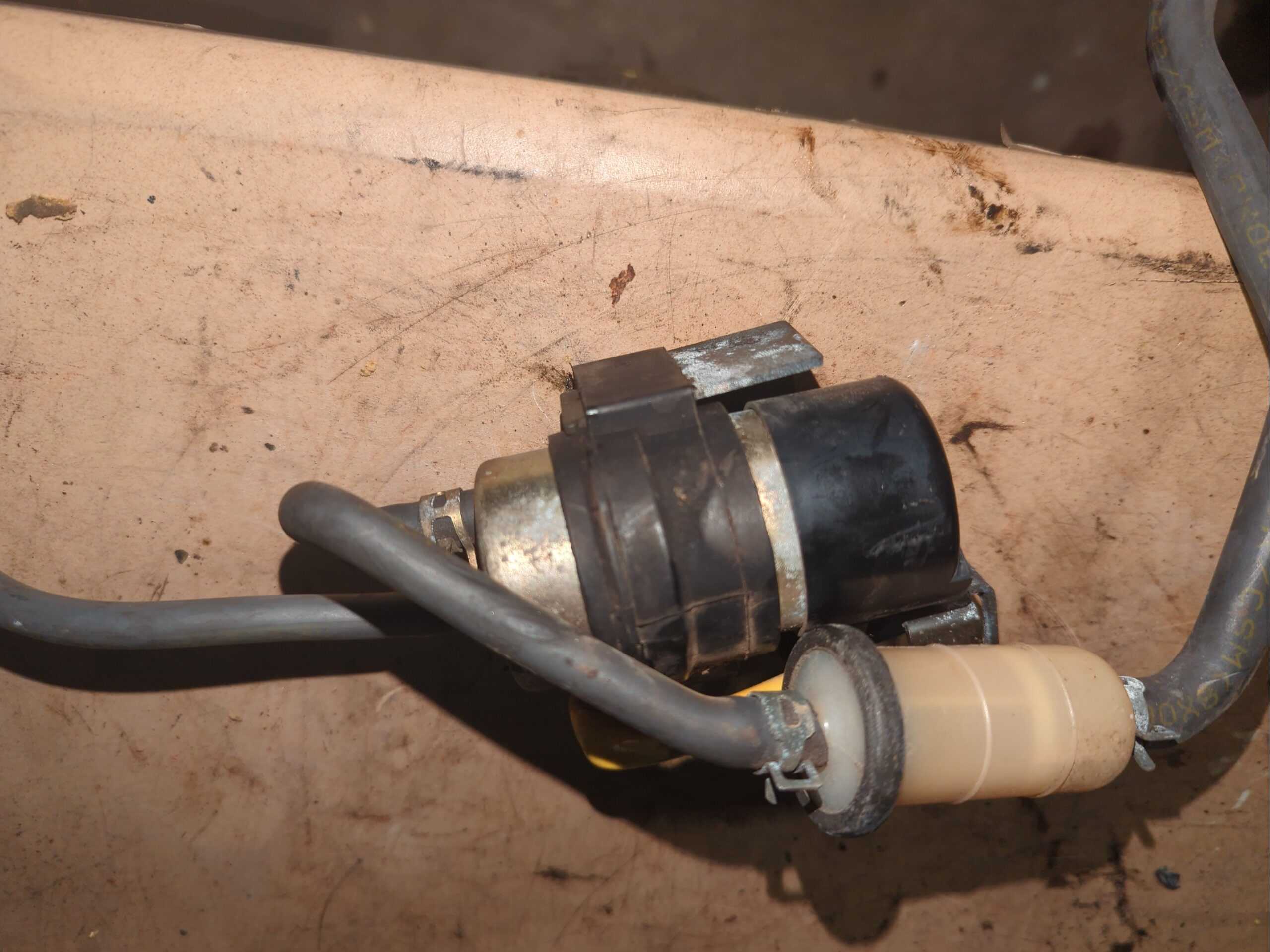 1986 - 2004 Kawasaki Voyager XII,VULCAN 88,VULCAN 1500 CLASSIC,NOMAD Fuel Pump