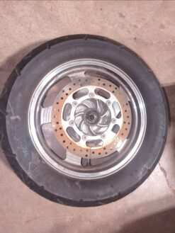 Alternative view of 1999 KAWASAKI VULCAN 1500 NOMAD Wheel 150/80-16