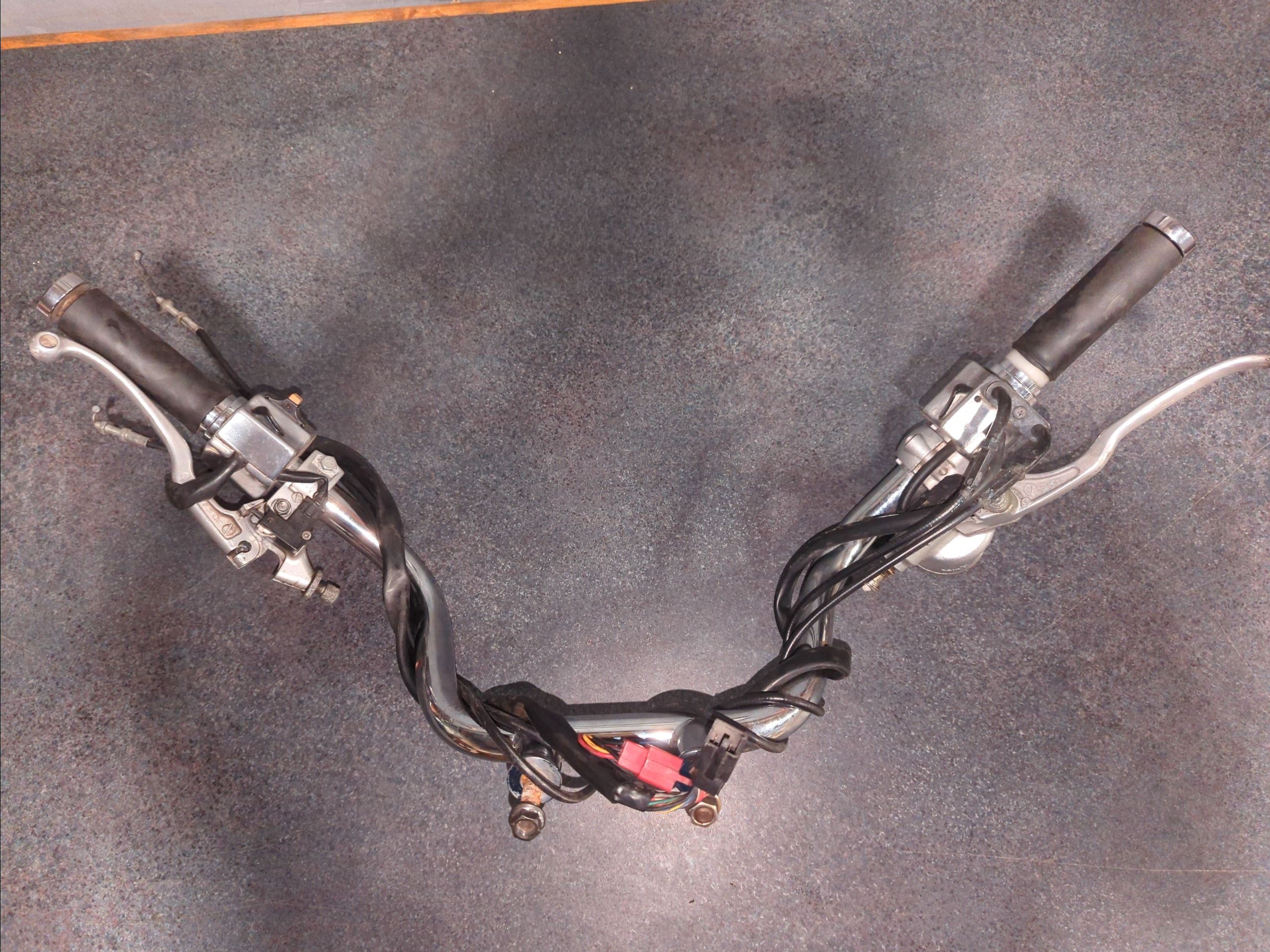 2003 Kawasaki Vulcan 500 LTD Handlebar Assembly - Image 4