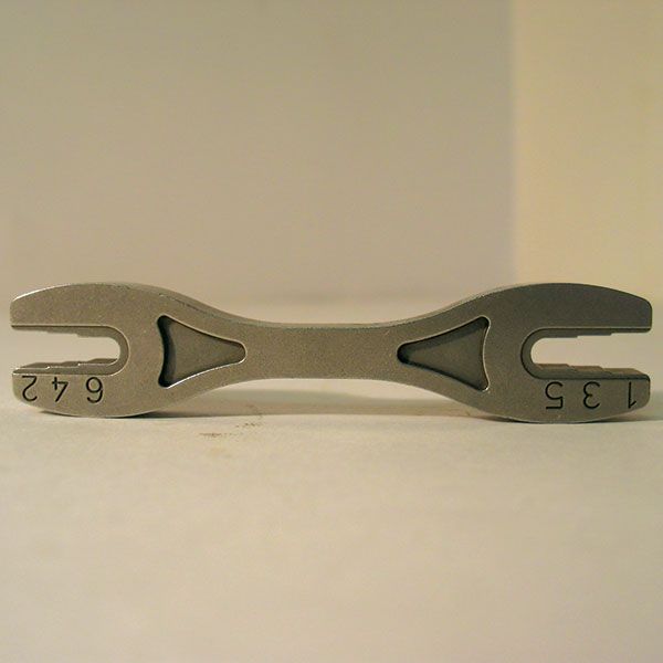 SPOKE WRENCH