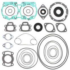 PWC GASKET SET W/OIL SEALS