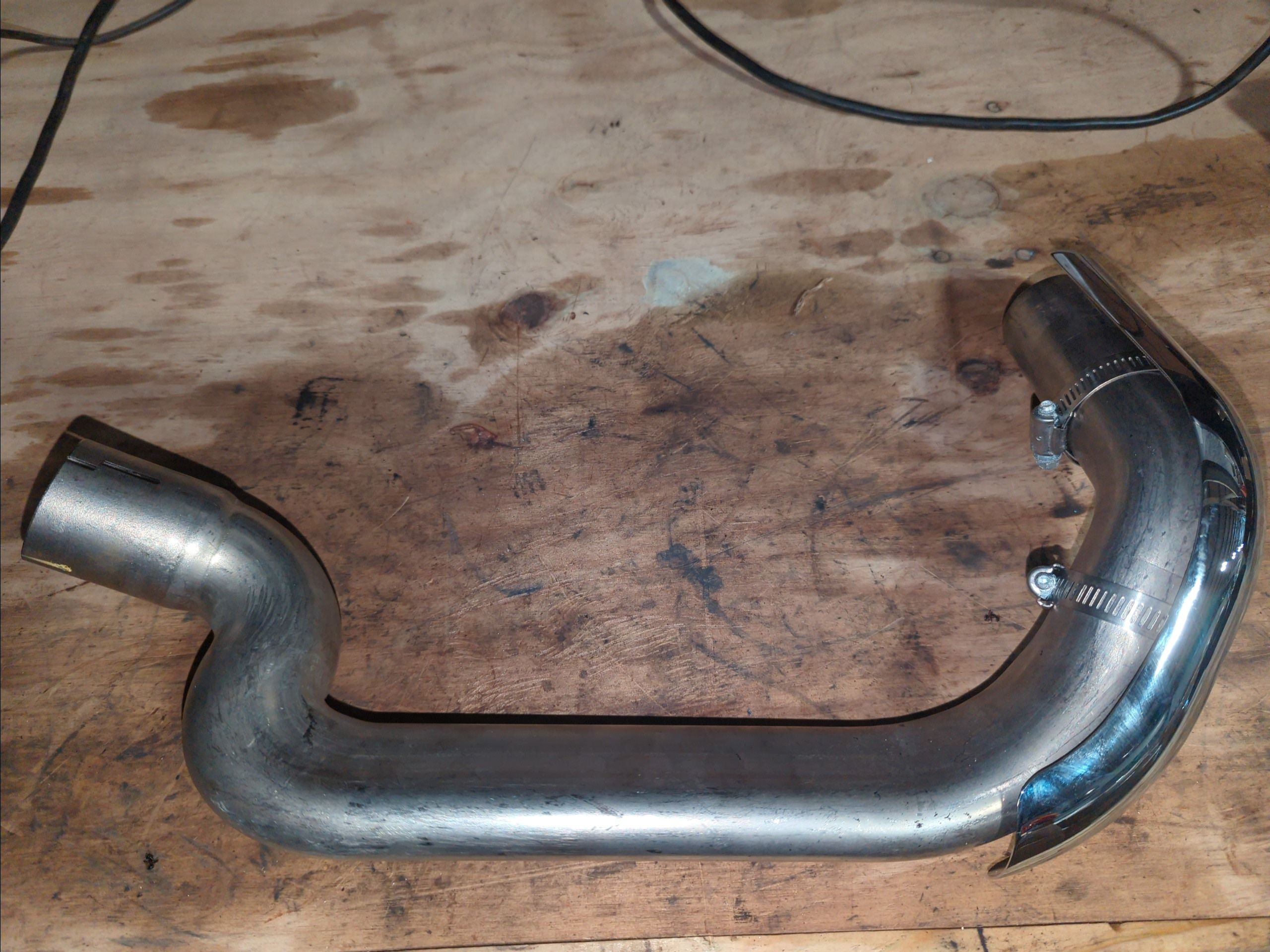 Harley Davidson EXHAUST CROSSOVER PIPE Part #65600178 - Image 2