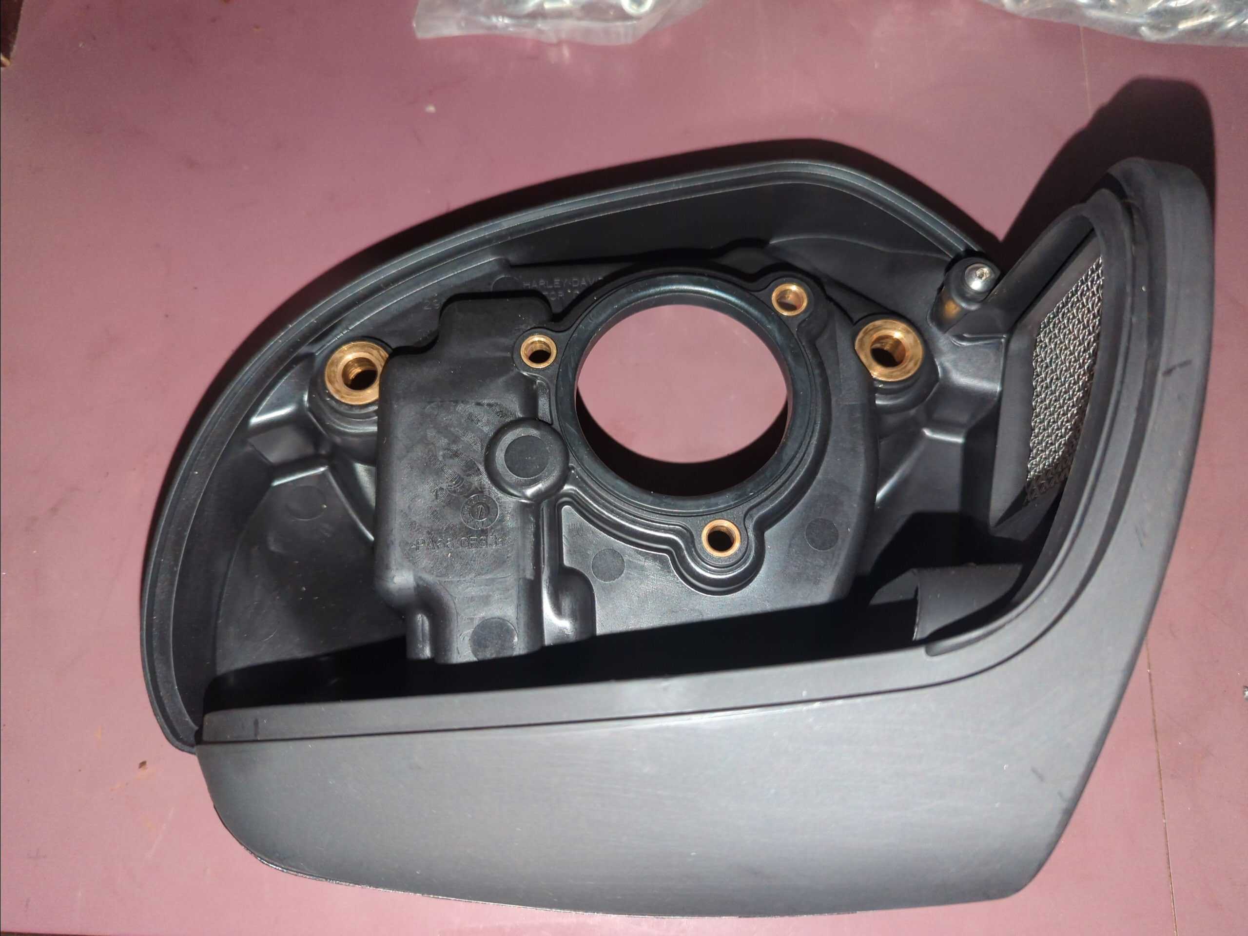 Harley Davidson Gloss Black 114 Air Cleaner 29000116 - Image 2