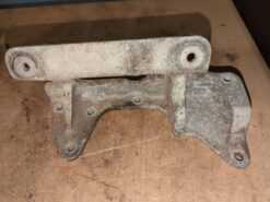 2001 - 2006 Arctic Cat MOUNTAIN CAT 800,ZR 800,900,ZL 800 KING CAT 900 Engine Bracket  Front Mounting