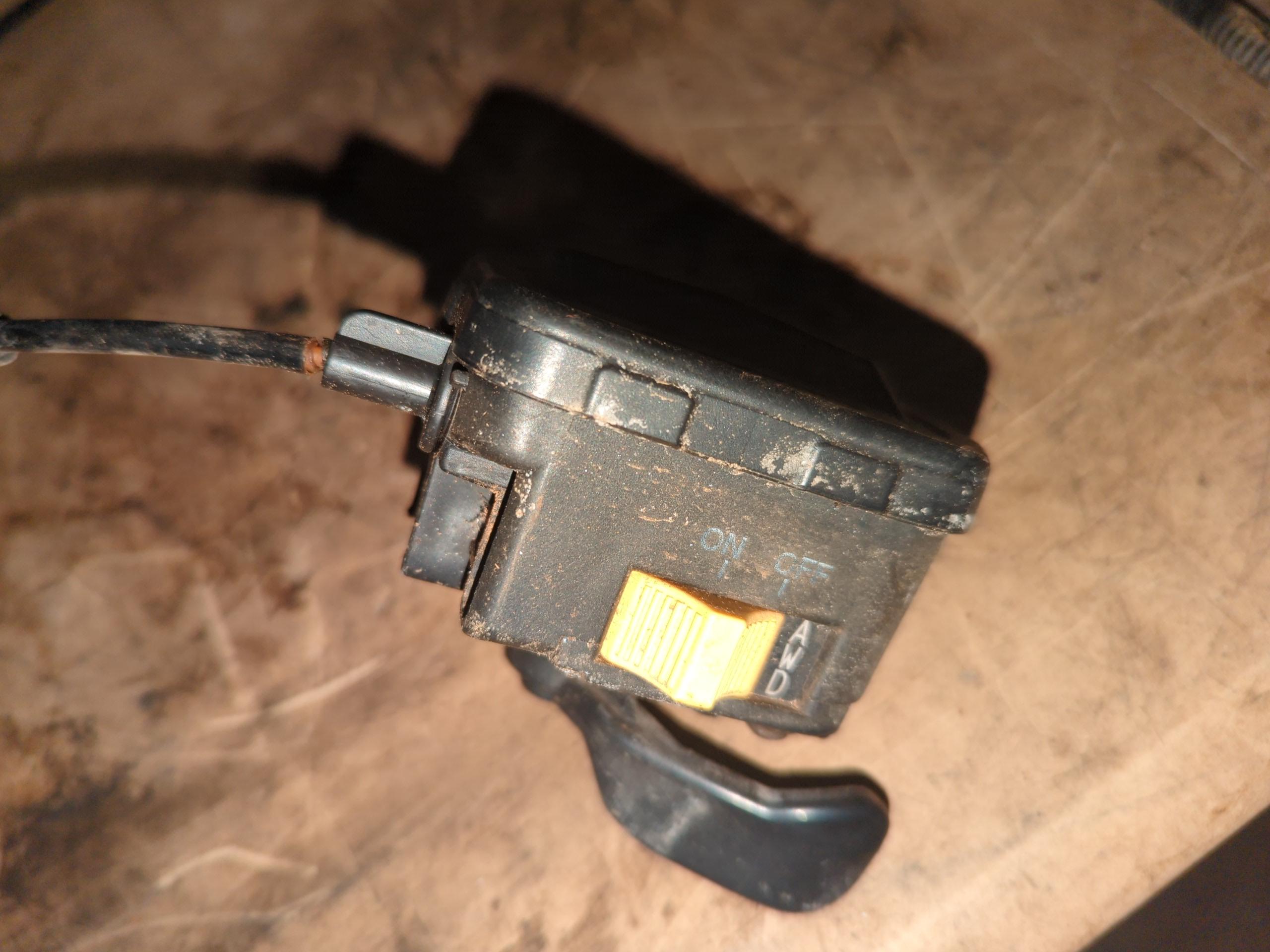 2004 - 2005 Polaris SPORTSMAN 400,500,600,700,800 MAGNUM 330 SCRAMBLER 500 SERIES 10 PTV THROTTLE CONTROL ASSEMBLY - Image 5