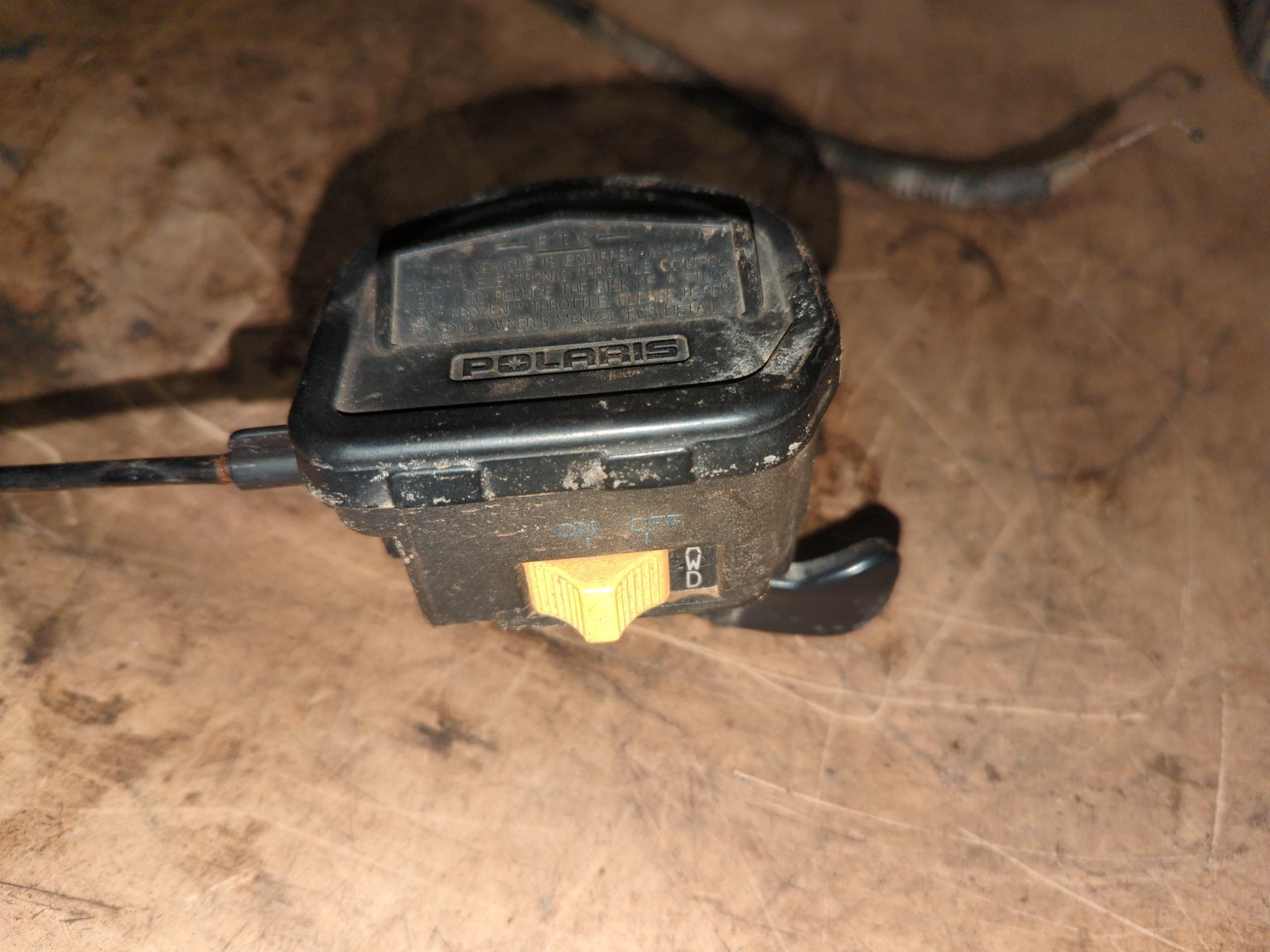 2004 - 2005 Polaris SPORTSMAN 400,500,600,700,800 MAGNUM 330 SCRAMBLER 500 SERIES 10 PTV THROTTLE CONTROL ASSEMBLY