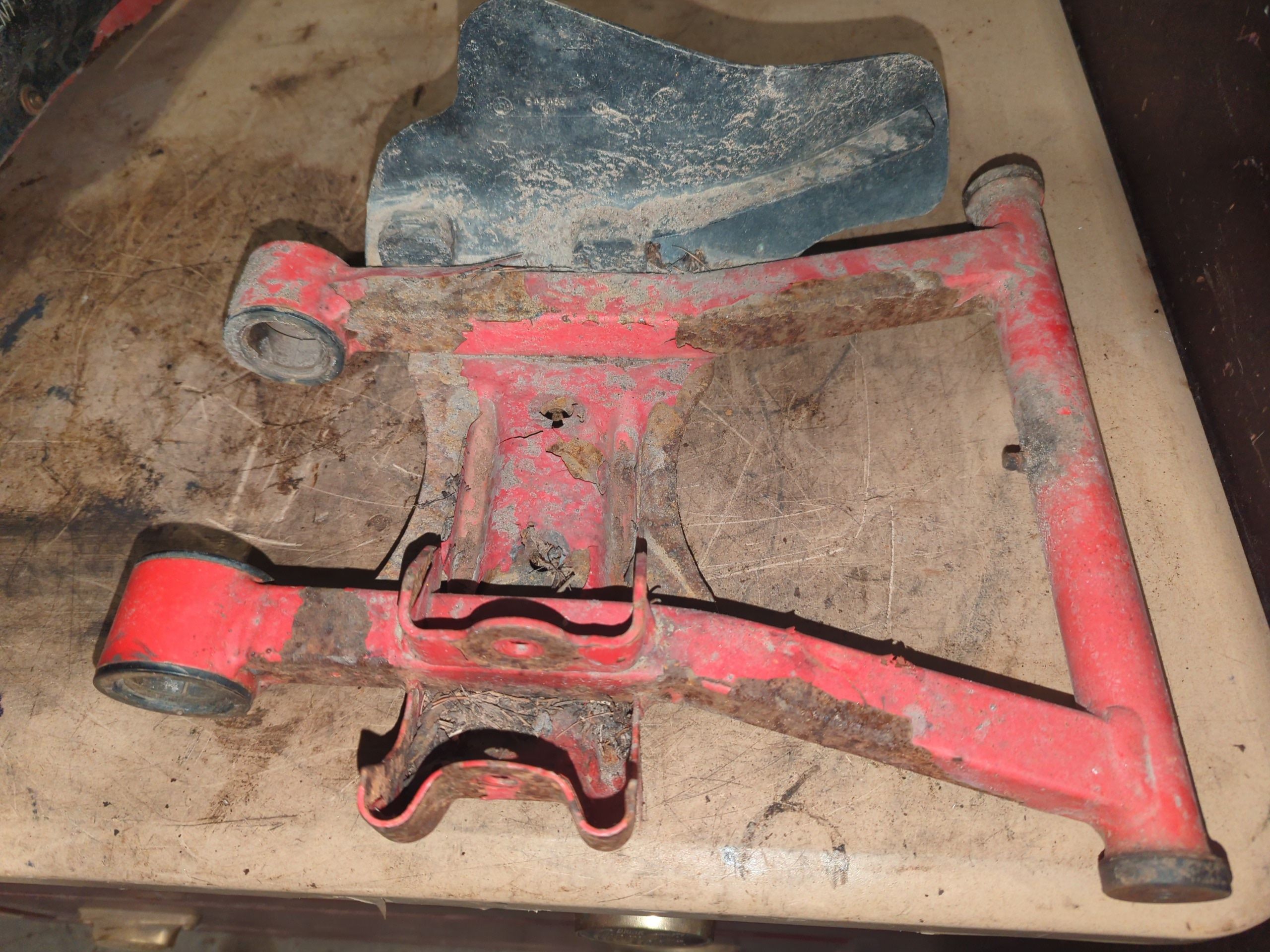 2005 - 2016 Polaris SPORTSMAN 400,500,600,700,800 SPORTSMAN 570 WELD CONTROL, LOWER, RIGHT Rear, IND