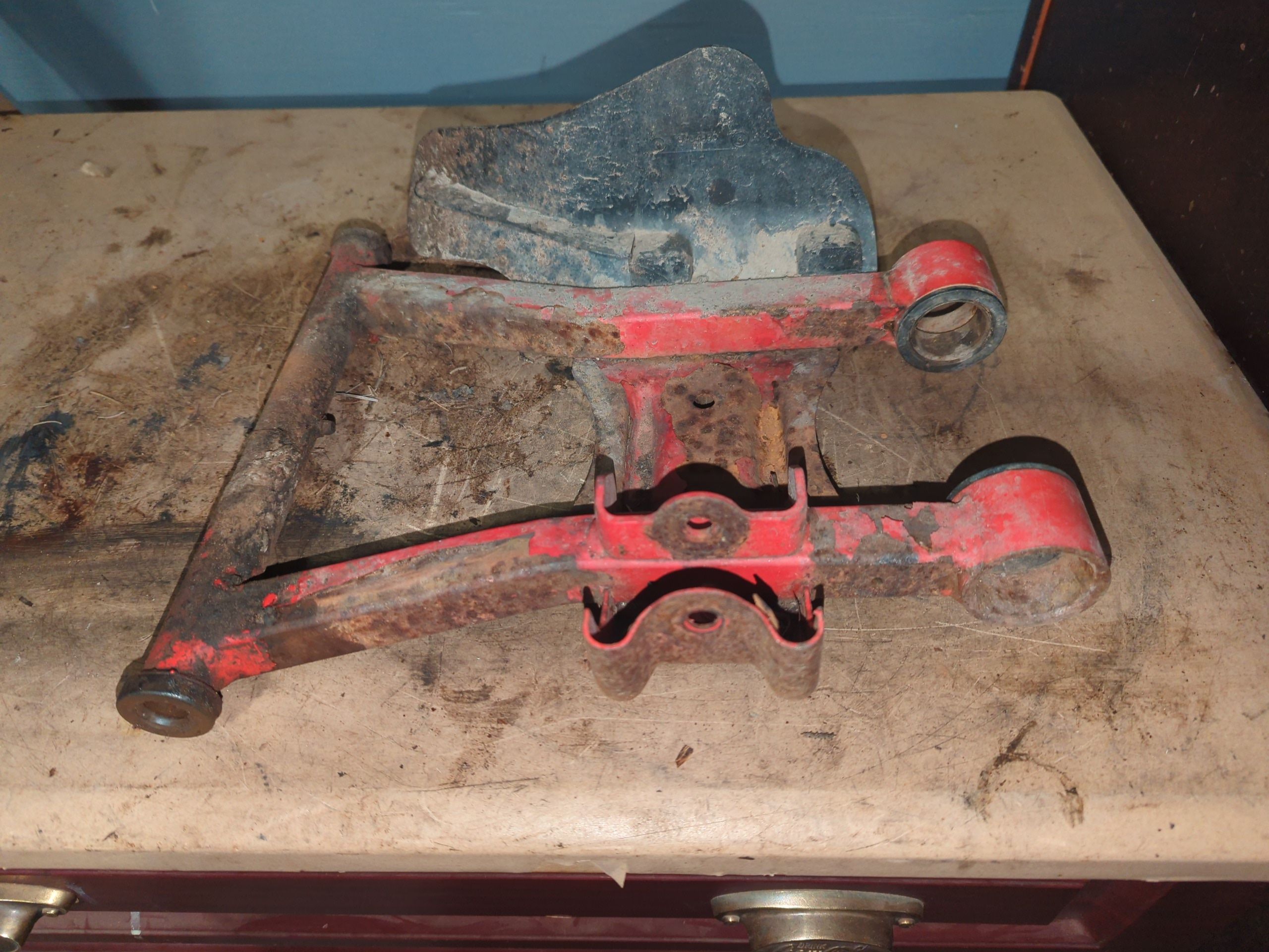 2005 -2016 Polaris SPORTSMAN 400,500,600,700,800 SPORTSMAN 570 LOWER CONTROL ARM Rear, LEFT HAND - Image 4