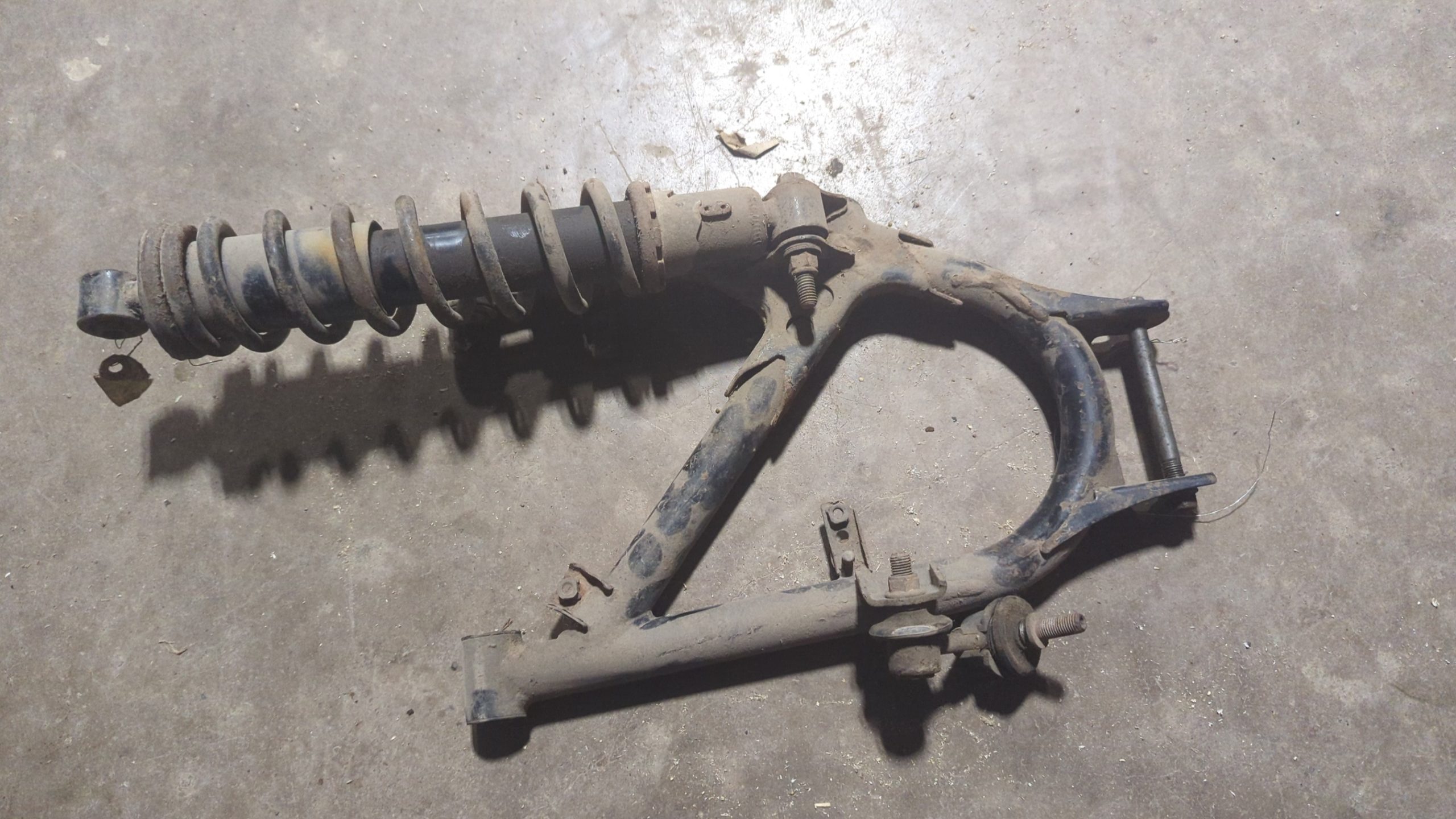 2005 – 2010 Kawasaki Brute Force 750 EFI Rear Left Hand Suspension ASSY